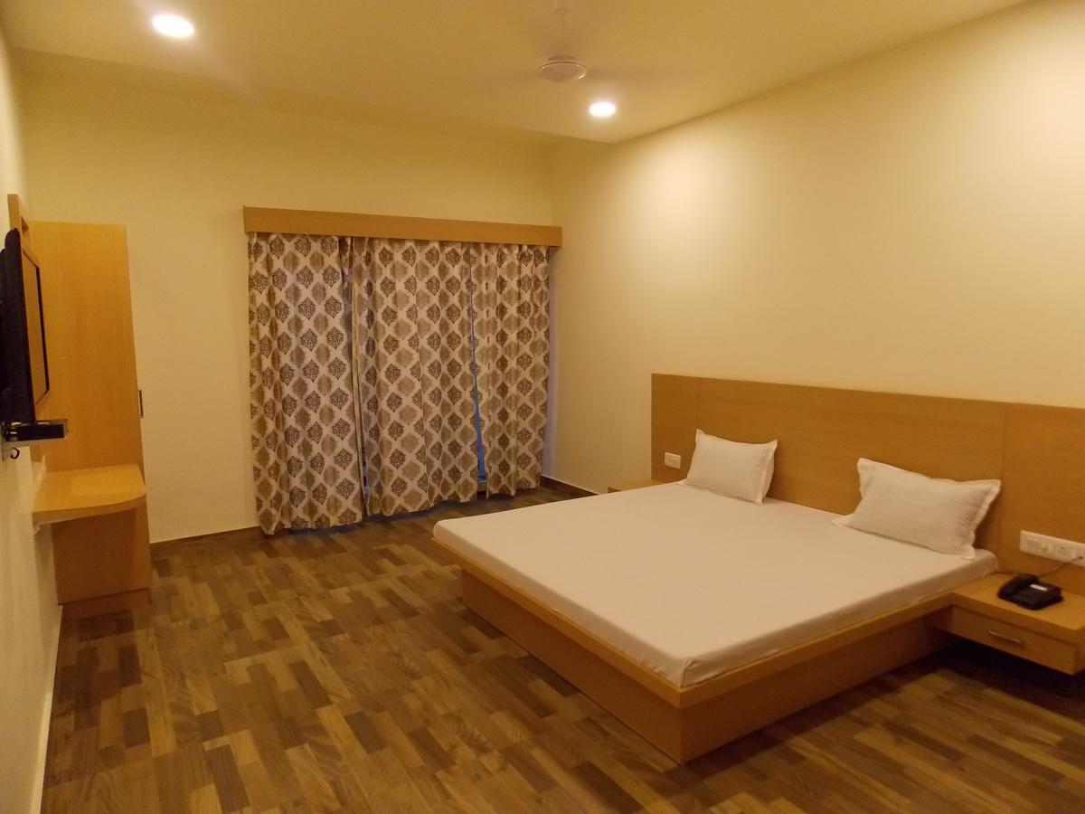 Nutan Hotel Balrampur Ngoại thất bức ảnh