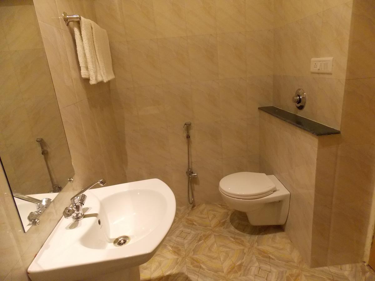 Nutan Hotel Balrampur Ngoại thất bức ảnh
